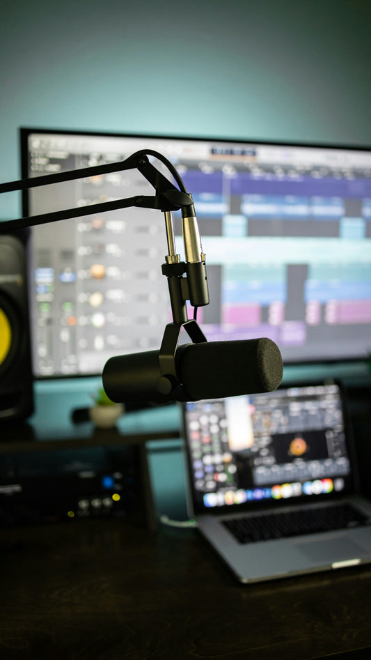 Estudio B - La Cueva Creativa
